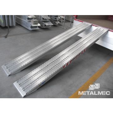 Alu-Laderampe,13100 kg pro Paar, o. Rand,