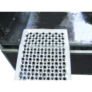 Alu-Laderampe,  900 kg pro Paar, ist aber nur 1 Stück, gerade 325654