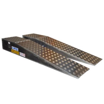 Alu-Laderampe,10000 kg pro Paar, ist aber nur 1 Stück, o. Rand