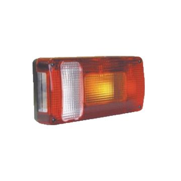 feu arrière droite AJBA 215 x 100 mm